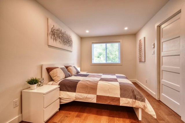 Mercier and Nouveau-Rosemont  1 b. $50/day. Apartment for rent in Mercier and Nouveau-Rosemont