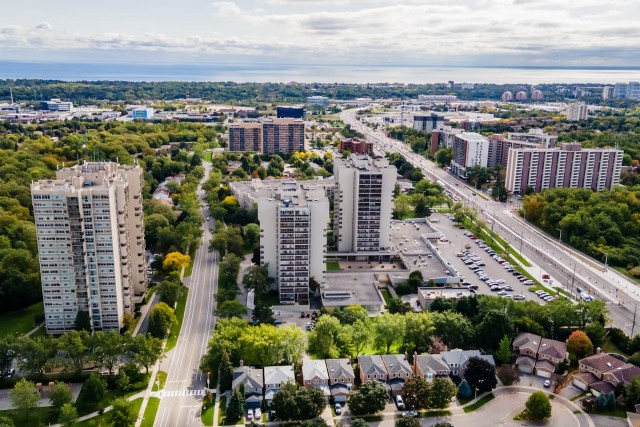 Mississauga Apartment 1-2 b. $2,150/month. Apartment for rent in Mississauga