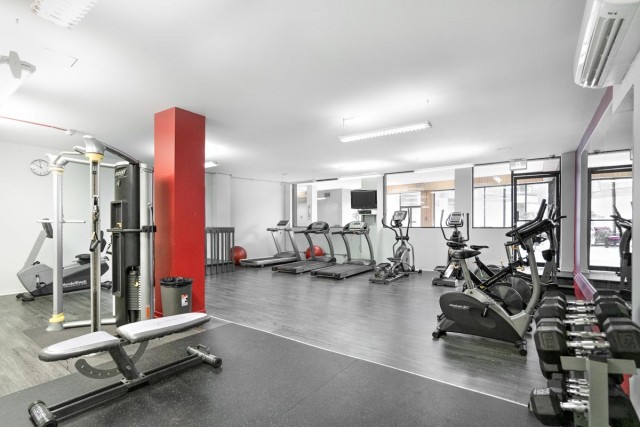 Cote-des-Neiges Apartment 2 b. $1,695/month. Apartment for rent in Cote-des-Neiges