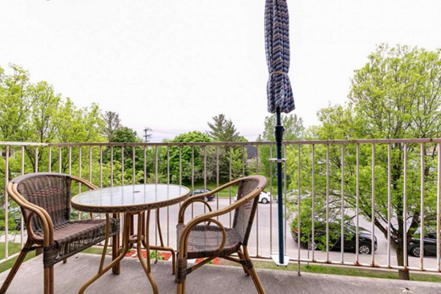 Quebec city Apartment 1 b. $1,145/month. Apartment for rent in Quebec city