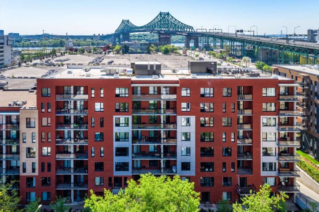 Quartier latin and south-central Apartment 1 b. $1,595/month. Apartment for rent in Quartier latin and south-central