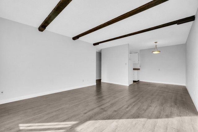 Victoria Apartment Studio $1,590/month. Apartment for rent in Victoria