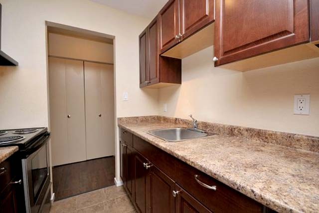 Victoria Apartment Studio $1,615/month. Apartment for rent in Victoria