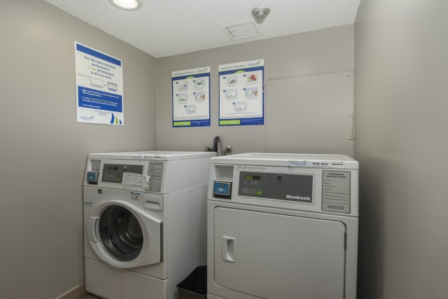 London Apartment 1 b. $1,350/month. Apartment for rent in London