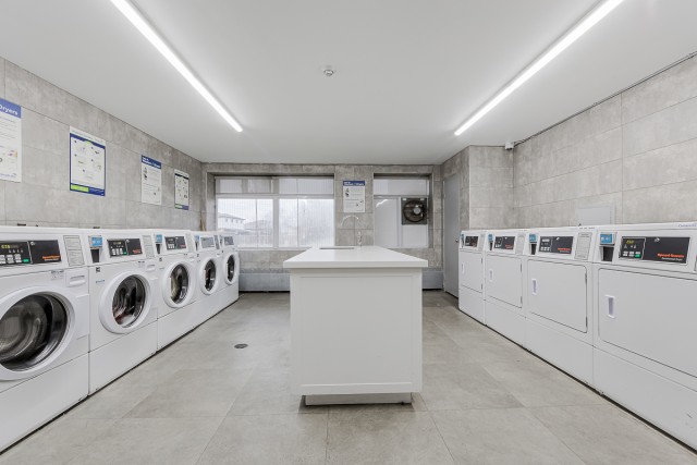 Brampton Apartment 1 b. $1,960/month. Apartment for rent in Brampton