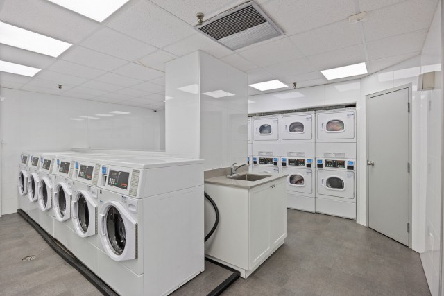 Oshawa Apartment 2 b. $1,955/month. Apartment for rent in Oshawa