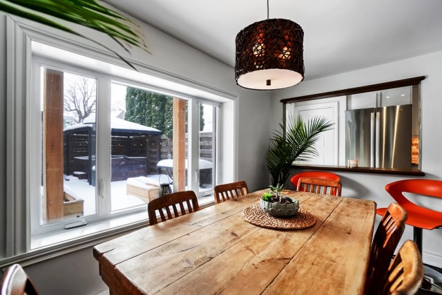 Ville-Emard and Cote-St-Paul  4+ b. $93/day. Apartment for rent in Ville-Emard and Cote-St-Paul