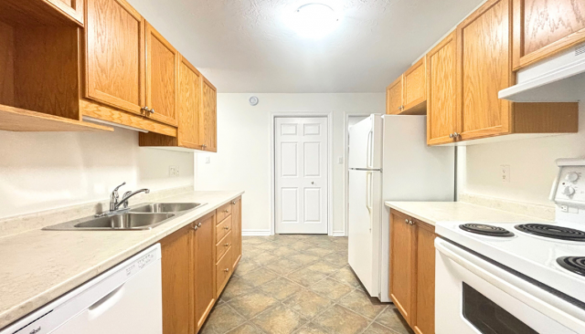 Moncton Apartment 1 b. $1,250/month. Apartment for rent in Moncton