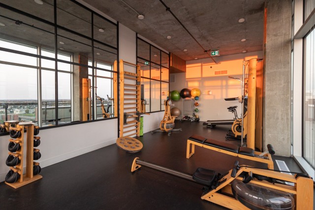 Brossard Apartment 2 b. $1,875/month. Apartment for rent in Brossard