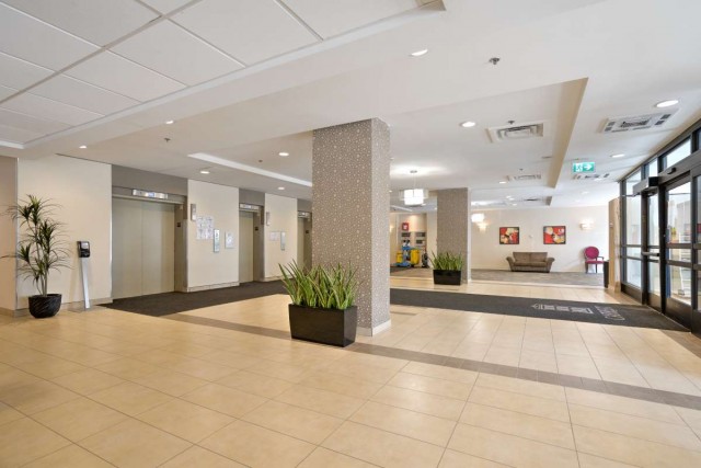 Cote-Saint-Luc Apartment 1 b. $1,275/month. Apartment for rent in Cote-Saint-Luc