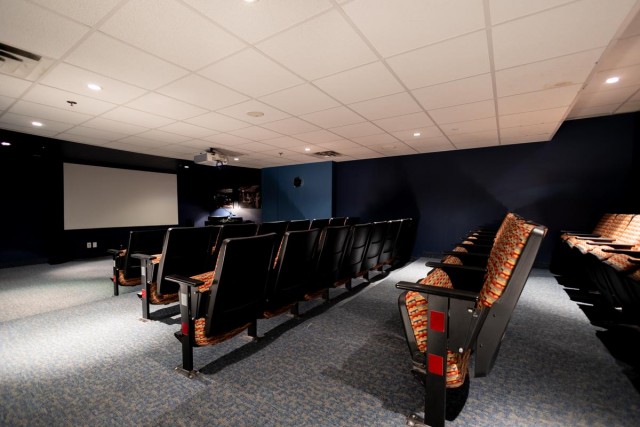 Laval-des-Rapides Apartment 2 b. $1,395/month. Apartment for rent in Laval-des-Rapides