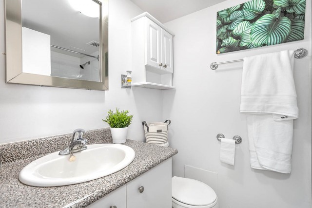 Laval-des-Rapides Apartment 3 b. $1,885/month. Apartment for rent in Laval-des-Rapides