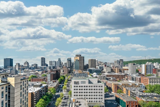 Quartier latin and south-central Apartment 1 b. $1,385/month. Apartment for rent in Quartier latin and south-central