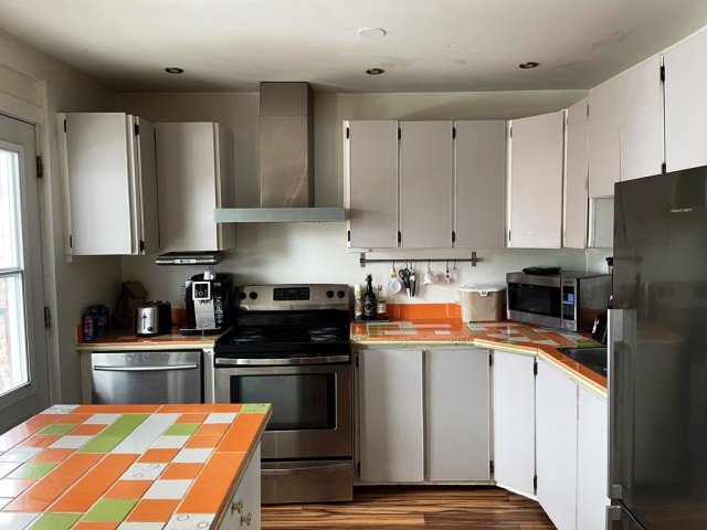 Hochelaga-Maisonneuve  3 b. $98/day. Apartment for rent in Hochelaga-Maisonneuve