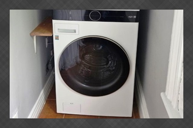 Longueuil  3 b. $100/day. Apartment for rent in Longueuil