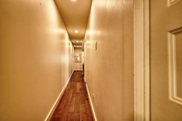 Mercier and Nouveau-Rosemont  1 b. $50/day. Apartment for rent in Mercier and Nouveau-Rosemont