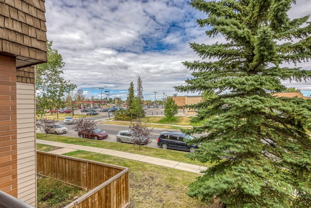 Calgary Apartment 1 b. $1,390/month. Apartment for rent in Calgary