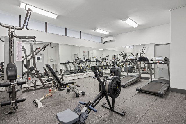 Mississauga Apartment 2 b. $2,340/month. Apartment for rent in Mississauga