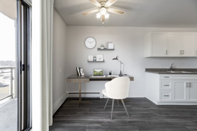 London Apartment Studio $1,325/month. Apartment for rent in London