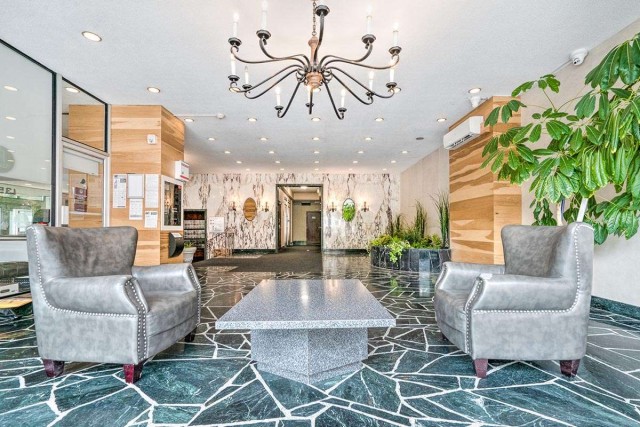 Plateau Mont-Royal Apartment 2 b. $1,900/month. Apartment for rent in Plateau Mont-Royal