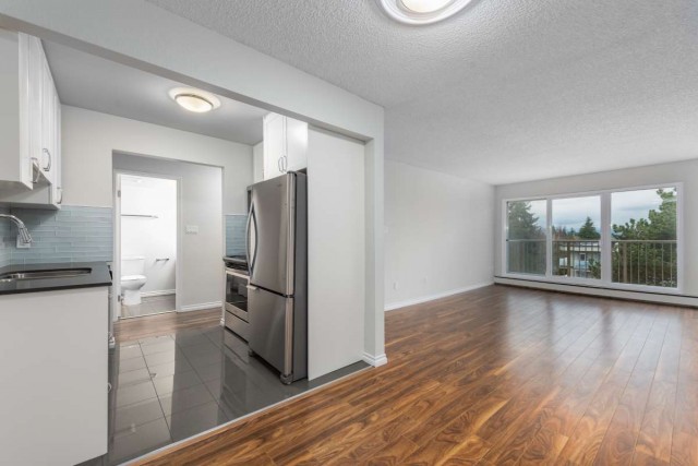 Victoria Apartment 1 b. $1,895/month. Apartment for rent in Victoria