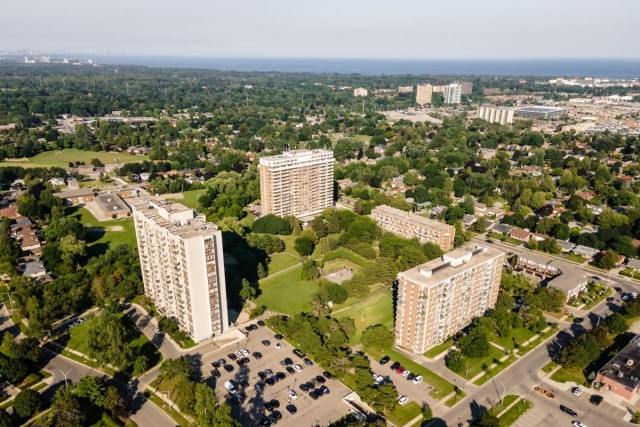 Mississauga Apartment 2 b. $2,115/month. Apartment for rent in Mississauga