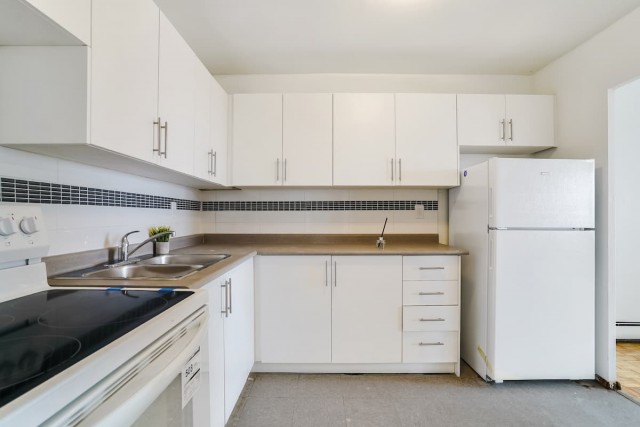 Oshawa Apartment 2 b. $1,920/month. Apartment for rent in Oshawa