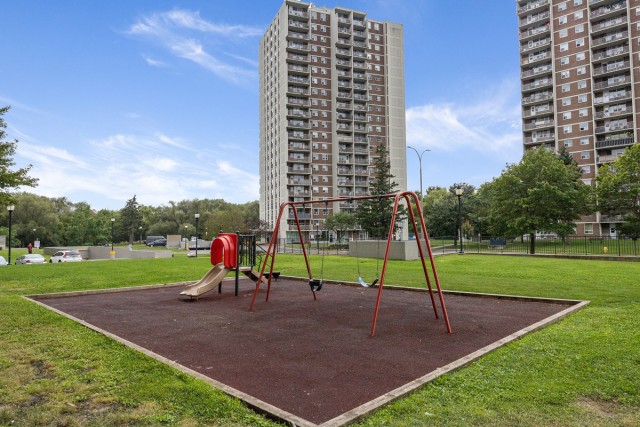 Oshawa Apartment 2 b. $1,895/month. Apartment for rent in Oshawa