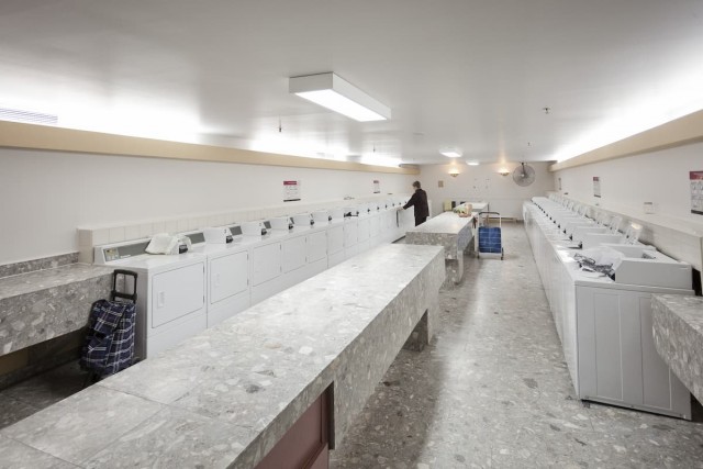 Laval-des-Rapides Apartment Studio $1,215/month. Apartment for rent in Laval-des-Rapides