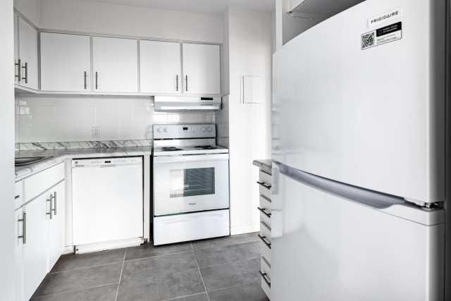 Laval-des-Rapides Apartment 1 b. $1,365/month. Apartment for rent in Laval-des-Rapides