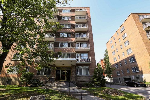 Notre-Dame-de-Grace Apartment Studio $1,030/month. Apartment for rent in Notre-Dame-de-Grace