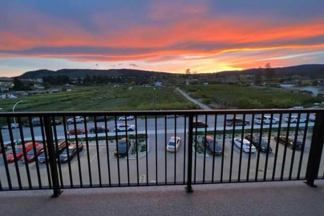 Kelowna Apartment 2 b. $1,830/month. Apartment for rent in Kelowna
