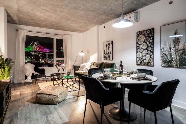 Quartier latin and south-central Apartment 1 b. $1,670/month. Apartment for rent in Quartier latin and south-central