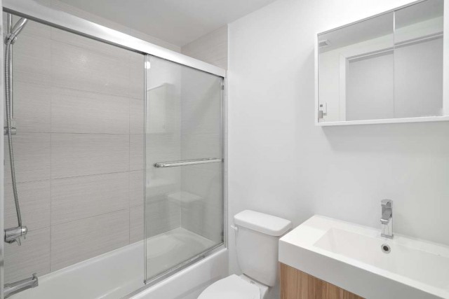 Cote-des-Neiges Apartment 1 b. $1,345/month. Apartment for rent in Cote-des-Neiges