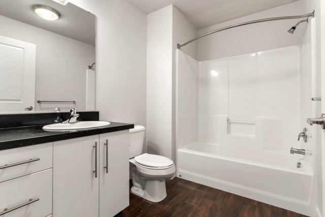 Regina Apartment 2 b. $1,650/month. Apartment for rent in Regina