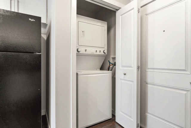 Regina Apartment 2 b. $1,650/month. Apartment for rent in Regina