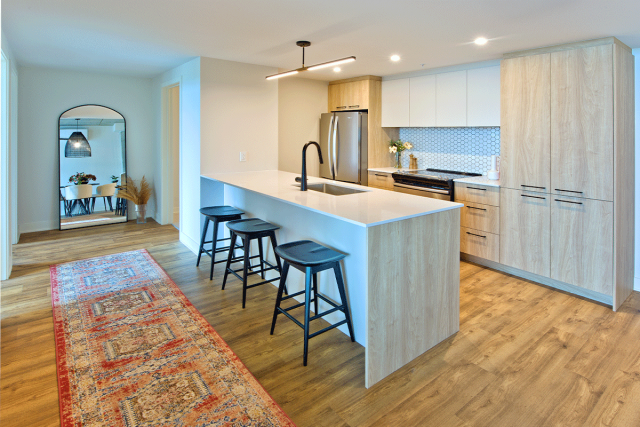 Ste-Rose Apartment 2 b. $2,095/month. Apartment for rent in Ste-Rose