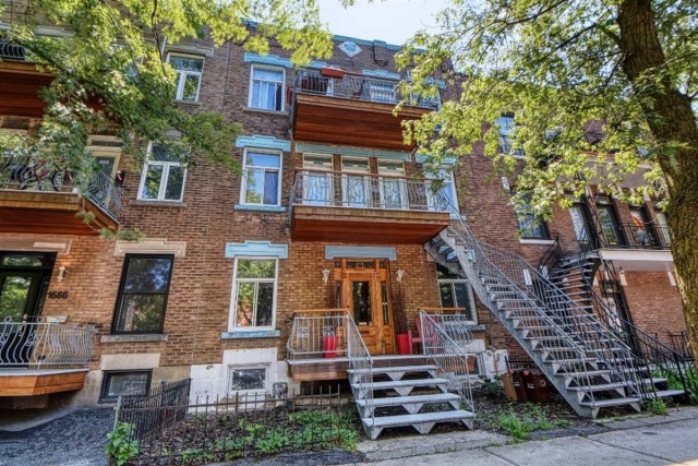 Plateau Mont-Royal  1 b. $64/day. Apartment for rent in Plateau Mont-Royal
