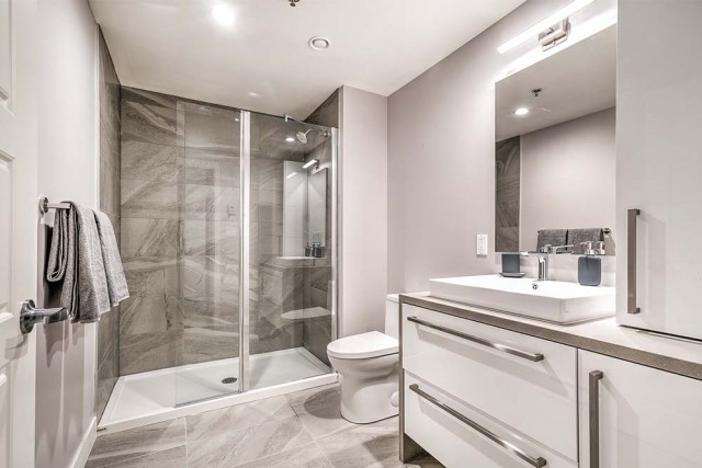 Brossard Apartment 1 b. $1,735/month. Apartment for rent in Brossard