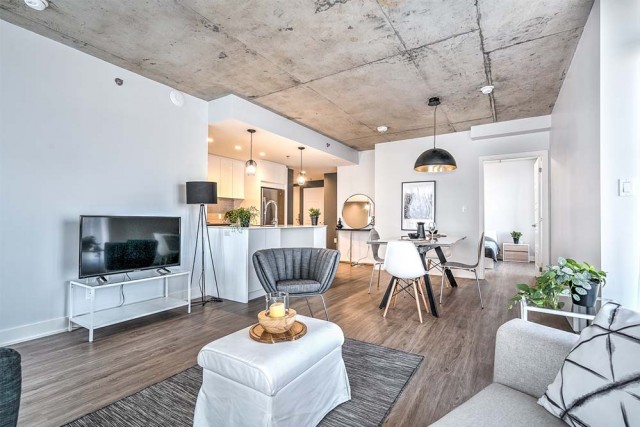 Brossard Apartment 2 b. $2,080/month. Apartment for rent in Brossard
