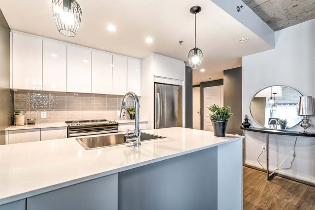 Brossard Apartment 2 b. $2,080/month. Apartment for rent in Brossard