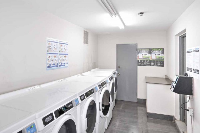 Montreal-West Apartment 2 b. $1,645/month. Apartment for rent in Montreal-West