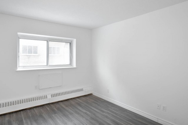 Montreal-West Apartment 2 b. $1,645/month. Apartment for rent in Montreal-West