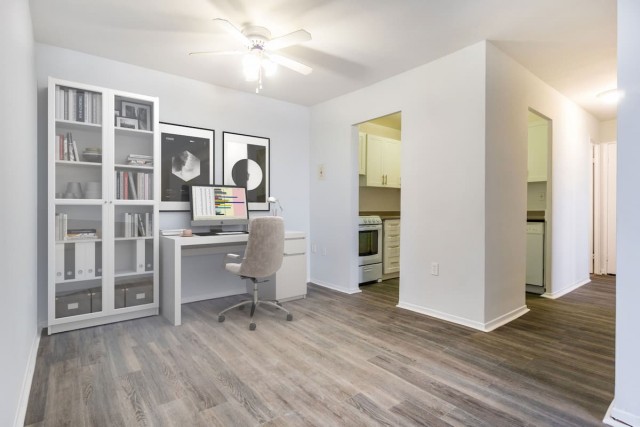 London Apartment 1 b. $1,395/month. Apartment for rent in London