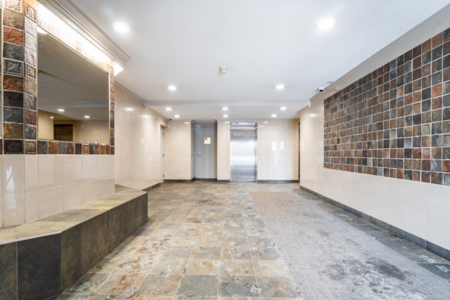 London Apartment 1 b. $1,395/month. Apartment for rent in London