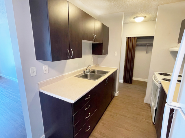 Fort McMurray Apartment 1 b. $1,000/month. Apartment for rent in Fort McMurray
