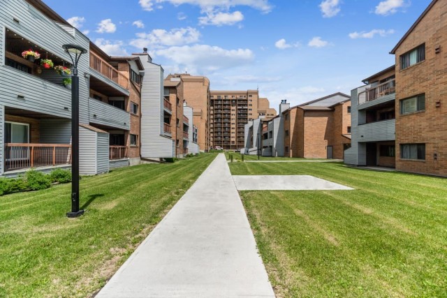 Calgary Apartment 1 b. $1,350/month. Apartment for rent in Calgary