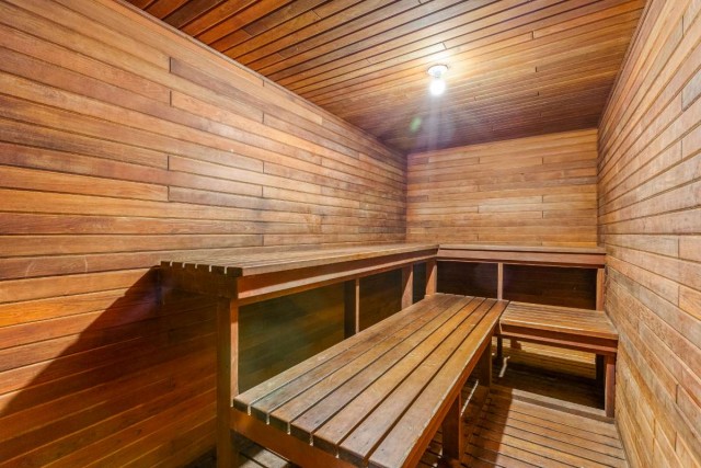 Calgary Apartment 1 b. $1,350/month. Apartment for rent in Calgary
