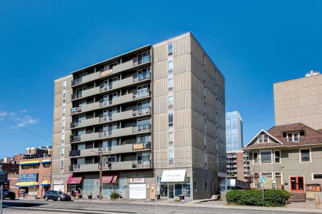 Calgary Apartment 1 b. $1,350/month. Apartment for rent in Calgary