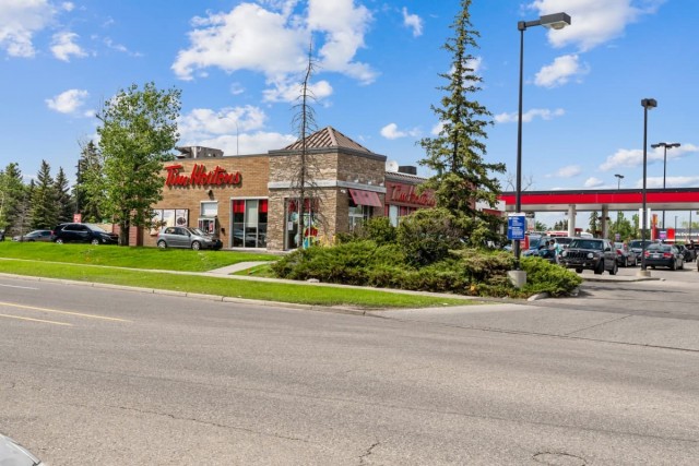 Calgary Apartment 1 b. $1,325/month. Apartment for rent in Calgary